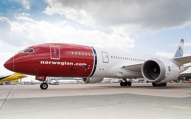 비행중 엔진 잔해가 떨어진 여객기와 같은 기종인 노르웨이항공 보잉787기/사진=노르웨이항공