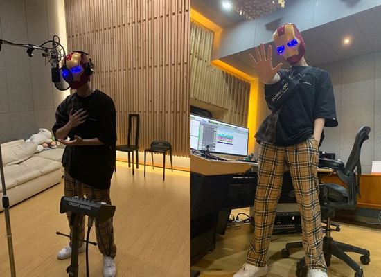 Singer Kim Jae-hwan has released a pleasant recording studio authentication shot.Kim Jae-hwan posted a picture on his 13th day, saying, Im recording Iron Man.In the public photo, Kim Jae-hwan, who transformed into Iron Man, gives a smile.Meanwhile, Kim Jae-hwan will participate in the opening performance of the 2019 K-World Festa held at the Olympic Park in Songpa-gu, Seoul on the 15th.Photo: Kim Jae-hwan Instagram