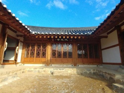 검은정순만기념사업회 이미지