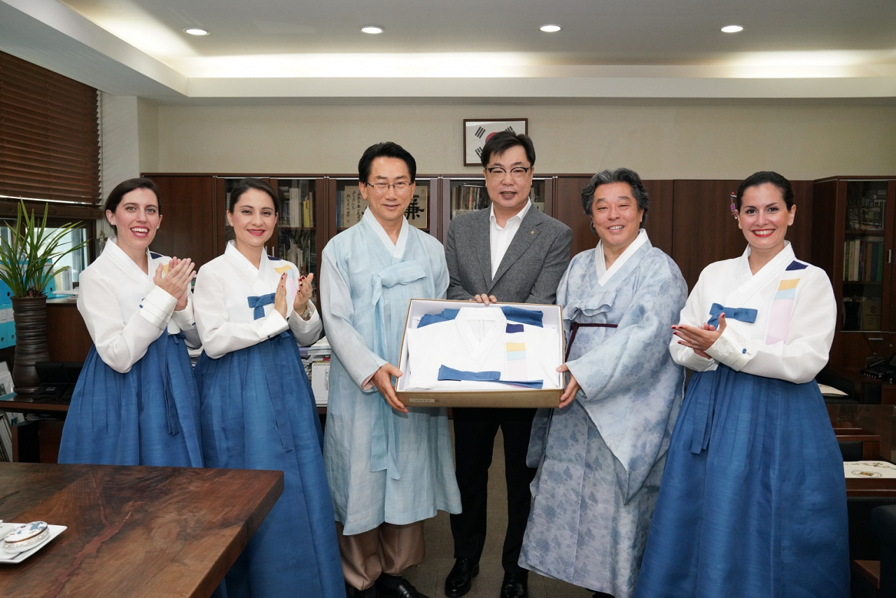 밀레니엄 이미지