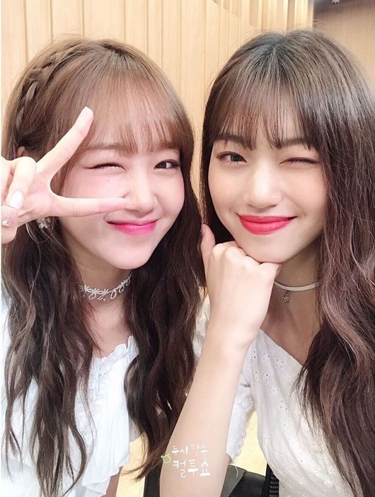 Girls group Wikimikki Choi Yoo-jung and Kim Do-yeon showed perfect visual tikitaka.On the 15th, SBS Power FM Dooshi Escape TV Cultwo Show official Instagram posted several photos with the article Tikitaka this time!The released photos included the members of Wikimikki who appeared on TV Cultwo Show on the same day.Choi Yoo-jung, who has lost 9kg in recent diets, and Kim Do-yeon, who boasts more mature beauty, attract attention.On the other hand, Wikimikki released the repackaged album Week and Roll of the second single Rock and Roll on the 8th and is working as the title song Tikitaka.