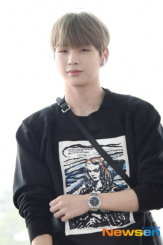 강다니엘