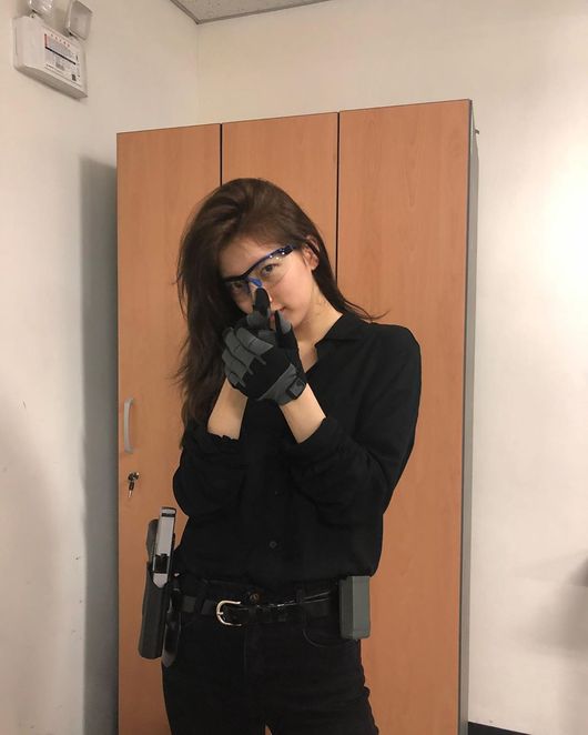Bae Suzy, who turned into an NIS agent, predicted the launch of a new drama Bond.Bae Suzy posted a picture on his 16th day with an article entitled Harry and Cumming Water # Bond #vagabond.In the public photos, there is a picture of Bae Suzy posing with a gun while preparing for a drama shoot.The beauty of Bae Suzy, which is neat even in the face of the toilet, catches the eye.Meanwhile, SBSs new gilt drama Bond, starring Bae Suzy, confirmed its first broadcast on September 20.The VAGABOND, which will be broadcasted at 10 p.m. on September 20th following Doctor John, is a drama in which a man involved in a civil-commodity passenger plane crash digs into a huge national corruption found in a concealed truth.It is an intelligence action melodrama with dangerous and naked adventures of the Vagabonds who have lost their family, affiliation, and even their names.Bae Suzy, a black agent of the NIS, will go to the station of Gohari, who is looking for truth along with his conscience.Bae Suzy will pass the harsh hurdles and bring a sense of life to the new, frame-breaking hot-rolling that realistically expresses the subtle emotions of the active characters who are changing and growing due to events that are not thought to be encountered at the moment.Bae Suzy Instagram