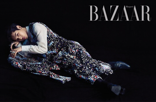 Taeyong of NCT 127, who released his solo song Long Flight through SM Station Season 3, interviewed the September issue of Bazaar.In this filming, which was held in a busy schedule after finishing the overseas schedule, Taeyong focused and quickly picked up A cut and received applause.With his unique gesture and serious eyes, he intensely digested his first solo picture after debut.In a subsequent interview, Taeyong said, When I fly for a long time, I have time to think alone.It was too good to eat ice cream for dessert and it was too good when I first saw the sky turn purple. He explained the story of the occasion and music work that made Long Flight which participated in the composition of the lyrics.Asked how he would like to spend the rest of Summer, he said, I want to go to the Han River at night before Summer is gone, get a cool wind, exercise with the members, sweat, and then chat and eat cool.In addition, more pictures and interviews of Taeyong can be found on the website of the September issue of Bazaar.