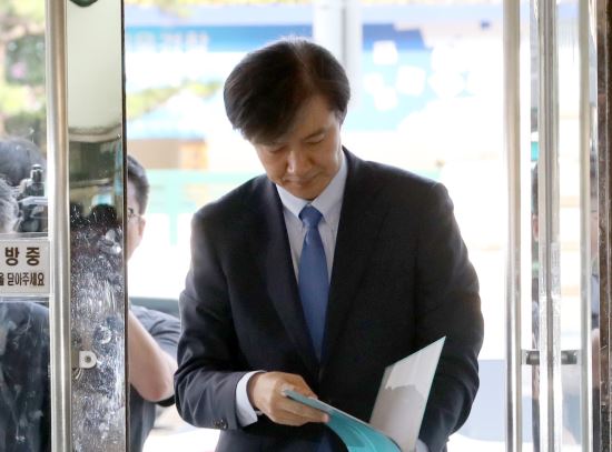 [단독] 이상훈 대표 "조국 5촌에 '원포인트' 대표 명함 파줘..급여는 없었다" | 인스티즈