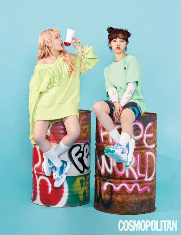 Group GWSN (GWSN) filmed a September issue of fashion magazine Cosmopolitan.GWSN, which was attracted attention as the title of Compositioner Kim Hyung-seoks first girl group last year, released three mini albums in succession and succeeded in capturing the publics attention with its unique concept and excellent music.Last month, he made a comeback with his mini-album Part Three, which includes eight songs including All Mine and Night Flight, with his title song RED-SUN.GWSN, through the September issue of Cosmopolitan, has not been the image of a cute and beautiful girl group, but has developed a pictorial concept of a free-spirited but dignified girl with her own voice.The members said, It is so good to be able to show a different appearance that I have not shown in the meantime.When asked about how he feels when he is evaluated as a musician who is perfect even though he is a newcomer in an interview after the filming, Seo-ryong, leader, said, The more I listen to such an evaluation, the more I worry about how to express the song better and how complete it will be.When asked about the most wonderful woman she thought, GWSNs youngest Lena was applauded by the members for expressing her aspiration to be such a wonderful woman to someone.GWSNs wonderful pictures and detailed interviews can be found in the September issue of Cosmopolitan and on the website.