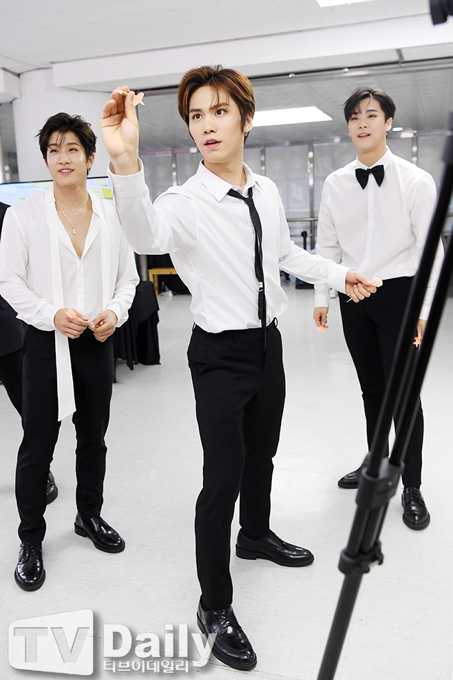 아스트로 이미지