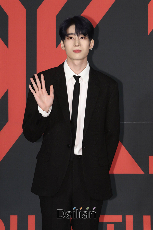 이엑스원 이미지