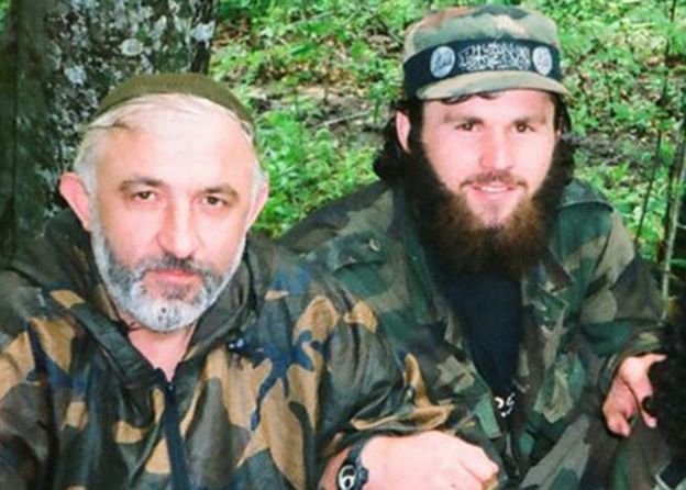 2005년 러시아 특수부대의 작전에 희생된 체첸 반군 지도자 아슬란 마스카도프와 그를 밀착 보좌하던 젤림칸 칸고슈빌리.페이스북 캡처