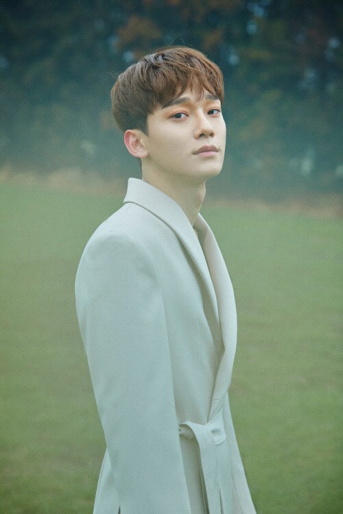 Group EXO Chen returns to second Solo albumChen is preparing for the Solo album with the goal of early October; I ask for your expectation, Chen agency SM Entertainment said on the 29th.Earlier, Chen released his first mini album, April, and a flower, in April, and debuted as a solo singer and received a lot of love.The title song We break up after April (Beautiful goodbye) swept the top spot on various soundtrack sites.As a result, Chen started his second solo activity in about six months after the last Solo activity was overOn the other hand, Chen became popular as an EXO member in April 2012, and gained popularity through many hit songs.Photo SM Entertainment