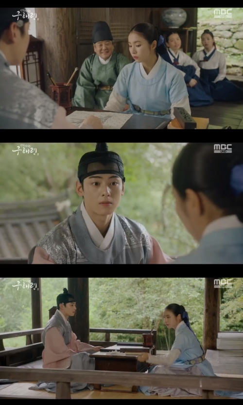 Newcomer Rookie Historian Goo Hae-ryung Shin Se-kyung reacted cynically to Cha Eun-woos story.In the 27th MBC drama New Entrance Rookie Historian Goo Hae-ryung broadcasted on the 29th, Lee Lim (Cha Eun-woo) told the story of Tangled to Rookie Historian Goo Hae-ryung (Shin Se-kyung).On this day, Irim told the story of Tangled, which was told by Western orangers, to Rookie Historian Goo Hae-ryung.But Rookie Historian Goo Hae-ryungs reaction was just as puzzling as expected.So when I asked, Do you already know? And I was embarrassed, Rookie Historian Goo Hae-ryung said, shaking his head and saying, The room is not very close.No matter how novel it is, is not the setting too nimble? Rookie Historian Goo Hae-ryung said that a persons head can not grow so long. What is the freshness of five hundred years old?He reacted cynically, adding that if an adult man comes up with his head, his neck bone will break.So, when Irim said, If you just accept this as a beautiful story, Rookie Historian Goo Hae-ryung nailed It is not beautiful but cruel.But Rookie Historian Goo Hae-ryungs realistic reaction made the people of the melted-down party cheap.Rookie Historian Goo Hae-ryung asked the surroundings, So what happened after that? And Irim said, Okay.I was a fool who expected romance from you. 
