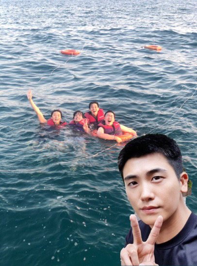 On the 29th, V posted a picture of the trip with Park Seo-joon, Choi Woo-shik and Pickboy on BTS Twitter.V is swimming with Park Seo-joon, Choi Woo-shik and Pickboy, eating rice and fishing.In the photo, Park Hyung-siks face, which was not together during military service, was also synthesized, allowing him to get a glimpse of the friendship of the private group Wugapam.Fans also responded to the warm friendship photo with more than a million hearts and retweeting more than 300,000 times.BTS is on long leave.