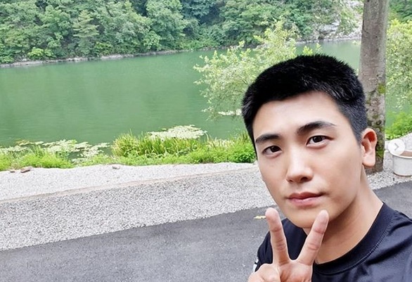 Actor Park Hyung-sik reveals recent statusPark Hyung-sik is serving in the Military Police Corps of the Capital Defense Command.