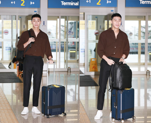 - Park Seo-joons clean fashion attention to departing for Taiwan to attend Beauty Brand Event - Star Elysian yet The Classic Airport Fashion with Carrier, Backpack and Clock of luxury brand MontblancActor Park Seo-joon has shined the departure hall with The Classic but sophisticated airport fashion style.Park Seo-joon, who left for Taiwan to attend the Beauty Brand Event on the morning of the 29th (about 9:10 on the 29th), has focused attention since its appearance.Park Seo-joon completed a neat and sophisticated style of airport fashion by matching Montblancs Carrier, backpack and clock together.Park Seo-joon, which stands out as a warm 185cm spot, attracted peoples attention with its warm visuals and unique relaxed atmosphere.Park Seo-joon, who is usually called the best of his boyfriend with his unique fashion sense, completed the star Elysian Airport fashion by wearing Montblanc product.Montblancs Carrier #MY4810 Montblanc x Pirelli Limited Edition Trolley and Extreme 2.0 Backpack, which became points in airport fashion, made his dandy style stand out, and the clock of Star Legacy Collection added the Classical style.The #MY4810 Montblanc x Pirelli Limited Edition Trolley, presented by Park Seo-joon, is a Carrier with blue color that suits both young and old.The Montblanc x Pirelli Trolley Collection, which was presented by Montblanc and Pirelli, is a product made by combining Montblancs design and technology based on the tradition of Mobility and Speed, which Pirelli has kept since 1872.It is equipped with a high-performance ball bearing wheel and a precise handle bar, making it a perfect place for businesspeople and travelers who want a comfortable suitcase.It is made of elastic blue polycarbonate lightweight cell and boasts excellent elasticity and resilience. The wheel has a yellow color with PIRELLI letter and curve trademark.His Extreme 2.0 backpack is a soft Italian calf leather material that boasts a luxurious yet excellent storage capacity.It is a fashionable Dely bag that can be used not only in everyday life but also in office look with sophisticated design.Park Seo-joon added a chic mood to the Airport Fashion by wearing a leather-clad backpack.The clock he wore on his wrist is a product of Montblancs signature collection, Star Legacy Collection, which boasts a classical yet sophisticated sense.Star Legacy is a collection of modern reinterpretations in Montblancs star collection, and the round pebble-shaped case and side curved finish were inspired by Minervas pocket watch.Actor Park Seo-joon is said to have a different love for clock. He used to wear various Montblanc clocks to complete his style when he scheduled his recent movie Lion promotional activities.On the other hand, Park Seo-joon has confirmed his appearance in the JTBC drama Itaewon Clath, which is scheduled to air in the second half of this year.Park Seo-joon, who will be the first in the next webtoon view and the best topic of the webtoon Itaewon Clath, is expected to give a pleasant fun, impression and thrilling catharsis to viewers.Written by Park Ji-ae, a fashion webzine, l MontblancActor Park Seo-joon has shined the departure hall with The Classic but sophisticated airport fashion style.Park Seo-joon, who left for Taiwan to attend the Beauty Brand Event on the morning of the 29th (about 9:10 on the 29th), has focused attention since its appearance.