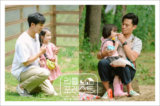 Little Forest ratings have risen slightly.According to Nielsen Korea, the first and second part of the SBS monthly entertainment Little Forest broadcast on September 2 recorded 3.9% and 4.7% nationwide ratings, respectively.This is a slight increase from 3.1% and 4.5% on August 27th. The cast and children such as Lee Seo-jin, Lee Seung-gi, Park Na-rae and Jung So-min are closeKBS 2TV Mon-Tue drama Let me hear your song was 2.5% and 2.8% in 17th and 18th times, which was broadcast on the same time period, down from 3.2% and 3.7% in the last 15th and 16th broadcasts.MBCs Strate recorded 3.2 percent.emigration site