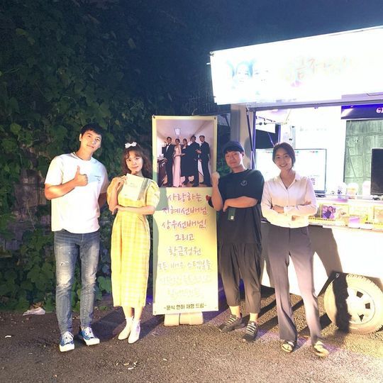 Actor Han Ji-hye has always boasted a strong friendship with KBS 2TV Drama Shall We Live Together team.Han Ji-hye posted on September 3 on Instagram an article saying, My sisters who congratulated me a lot after hearing that they were with my brother Sangwoo who was with Shall We Live Together sent me a surprise Coffee or Tea.A picture taken with past Drama Shall We Live Together colleagues was also released.Han Ji-hye met with Actor Lee Sang-woo, who was in the drama I want to live together, and MBC Drama Golden Garden again as the opponent actor.Choi Yu-jin