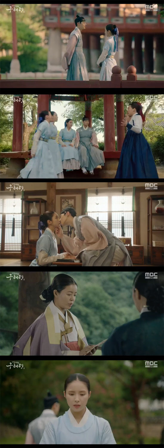 Cha Eun-woo and Shin Se-kyung have been at odds over Wedding Bible.In the MBC drama New Entrepreneur Rookie Historian Goo Hae-ryung broadcasted on the 4th, crisis came to Lee Lim (Cha Eun-woo) and Rookie Historian Goo Hae-ryung (Shin Se-kyung) couple.Rookie Historian Goo Hae-ryung (New Age) was lying at home without getting dressed properly for the holiday.At this time, Cha Eun-woo appeared outside the wall.Rookie Historian Goo Hae-ryung was embarrassed by Irims sudden visit, and Irim shook his head, saying, So youre saying come back at night?Irim looked closely, even though it was the second visit to Rookie Historian Goo Hae-ryungs room; Irim said, Is not the feeling different?It was Gussarys room at the time and now its my GLOWs room, he said.Rookie Historian Goo Hae-ryung recited, Is not it too early to claim each others ownership yet? Irim said, What should I do?I approached Rookie Historian Goo Hae-ryung and wrapped my waist around him.Rookie Historian Goo Hae-ryung was worried that I have a bad attitude today, I think you have come to what you are going to do. Irim said, I hope you meet like this every day.Its just like this in a place other than a palace, he said.Minbonggyo (Lee Ji-hoon) filed an impeachment appeal of sex censorship (Ji Gun-woo) for the reason of the disclosure of the contents of the rebuke.But he did not know what he was talking about. Minbonggyo responded strongly to his angry colleagues, saying, The fact that sex censorship was guilty is unchanged.Rookie Historian Goo Hae-ryung ran to the ministry and said, If I am guilty of the work of the Green Party, I should be punished the same.The book is a double-edged sword; it should not be used as a weapon; it is the principle that should be kept at risk of life, Minbonggyo said.But Rookie Historian Goo Hae-ryung said: I dont know if the principle can be a priority over a person.Song Sa-hee (Park Ji-hyun) said, When Minbonggyo was a bad person, the seniors of the presbytery were afraid of the decline due to sexual censorship.Minbonggyo met with Sejajaja and begged him to save his life and ended with exile. Minbonggyo visited the sex censorship and cheered for the exile. He wondered about the Catholic music that the sex censor wanted to protect.Rookie Historian Goo Hae-ryung apologized for being angry with the ministry, but did not hesitate to say, If I have to save someone, I will not hesitate.Rookie Historian Goo Hae-ryung and Irim found sperm to spend their time alone.Here, she was caught holding hands with Mrs. Oh Eun-im (Lee Ye-rim) and Her Aran (Jang Yu-bin).Rookie Historian Goo Hae-ryungs colleagues drove the forest, worried about his relationship with the forest, and fought 2:2 flames with the Nine of the Green Sea Party who saw this.Rookie Historian Goo Hae-ryung, baptized by colleagues storm questions in the library, found the room in Irim.Irim said, I always hated my existence because it seemed to be a secret. Rookie Historian Goo Hae-ryung understood him and comforted him, I have someone who can make Mamas story easier.Lee first kissed Rookie Historian Goo Hae-ryung.Mohwa (Jeon Ik-ryong) delivered a letter to Dae-Jan (Kim Yeo-jin) from Jang (Fabian), who was transferred to the country, saying, The work on Seoraewon will be written in this letter, revealing the reason for Jangs visit to Joseon.The contrast allowed Lee Tae (Kim Min-sang) to ask for the Wedding Bible of the Taoist, who knew the inside and prepared for it for the Taoist.Meanwhile, Rookie Historian Goo Hae-ryung heard that a ceremony was set up for Lees Wedding Bible.He then turned after saying Im reducing to Irim; Irim caught Rookie Historian Goo Hae-ryung.Rookie Historian Goo Hae-ryung says, He wanted to go out to Saga for a long time and live, he fulfilled his desire.Im not going to marry anyone else, if youre in the same mind as me, Irim said.Rookie Historian Goo Hae-ryung then said, Is the price of that heart to live as a lady for the rest of my life?Lee came to the precept and found the preparation with Rookie Historian Goo Hae-ryung.Please stop my marriage, he said. There is a GLOW already in my heart.I do not want anyone else unless it is GLOW because I am so deeply in love. 
