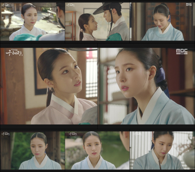 The performance of new officer Rookie Historian Goo Hae-ryung Shin Se-kyung can not be replaced by anything.Shin Se-kyung has established himself as an actor who believes in viewers.Especially, MBC Wednesday-Thursday evening drama New Entrepreneur Rookie Historian Goo Hae-ryung which was broadcast last night showed the power as a one-top star once again and completely captivated the house theater.In the play, Shin Se-kyung is in the hottest role as the first Ada Lovelace () Rookie Historian Goo Hae-ryung in Joseon.It is showing a variety of charms that make it inevitable to immerse in the story as well as a seasoned and complete control of the whole work.Shin Se-kyungs hard-carrying New cadet Rookie Historian Goo Hae-ryung 29-30 marked the birth of the legend.Rookie Historian Goo Hae-ryung (Shin Se-kyung) faced the crossroads between work and love, and it gave me a chewy fun.Na Hae-ryung was Ada Lovelace, who had a fierce debate about the virtues of Min Woo-won (Lee Ji-hoon) and the officer in the Yemun-kwan, but it was different in front of Lee Rim (Cha Eun-woo), who had a coalition.The heart that was in love was reflected in the eyes, and the audiences clown and mouth tail were soaring with the appearance of raising the heart of Alcondalk, such as looking at the irim and making a happy smile.However, when the ceremony was established to celebrate the wedding of Irim, the two people quickly froze.If Na Hae-ryung married Lee Lim, he would have come to a bigger trouble because he had to put down the position of the officer who gave meaning to life.Na Hae-ryung, who faced a flurry of fate, is emerging as a concern of what to choose between work and love, and expectations are also mounting for future development.As such, Shin Se-kyung has clearly burst the heavy work accumulated through the new officer Rookie Historian Goo Hae-ryung.I have increased the empathy and immersion of those who delicately play Na Hae-ryungs confused mind.Shin Se-kyung in New Officer Rookie Historian Goo Hae-ryung running toward the climax, with numerous praises directed at him, including Rookie Historian Goo Hae-ryung, not Shin Se-kyung, cant even imagine is drawing attention to what life acting will make us laugh and cry. Im turning.MBC Wednesday-Thursday Evening drama Newcomer Rookie Historian Goo Hae-ryung 31-32 will be broadcast today (5th) at 8:55 pm.