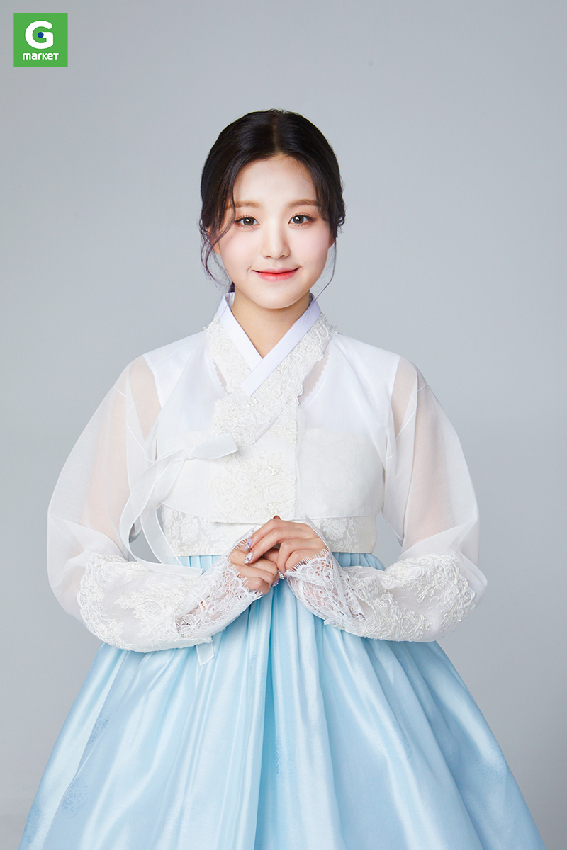 IZ*ONE Jang Won-young, 15, showed off her sweet charm in a Korean traditional clothing.On the 6th, online shopping site Gmarket released the image of Chuseok promotion of Jang Won-young.Jang Won-young in the photo shows a pure yet simple charm wearing a white jacket and a Korean traditional clothing of a light blue skirt.The unique jeogori, which combines lace and see-through fabric, catches the eye, and emphasizes purity with light makeup, which is contrary to the cute and youthful image that has been shown.Jang Won-youngs Korean traditional clothing image was released to promote the 2019 Han Gawi Big Sale.It is a promotion that introduces 250 kinds of popular products related to holidays at special prices.Jang Won-youngs Chuseok promotion image will be officially released as a G-market mobile app open splash on the 9th, and will be released on the official SNS account of G-market on the 11th.We are taking pictures of Jang Won-youngs Korean traditional clothing, especially among IZ*ONE members, a G-market model, in response to Chuseok, said Yoo Doo-ho, head of marketing at G-market.