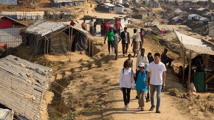Hundreds of thousands of Maungdaws were forced to leave Myanmar in the massive massacre that occurred in the summer of 2017.More than 600,000 people headed to Kutupalong near Cox Bazar in Bangladesh, when more than 300,000 Maungdaw were already living in refugee camps.In an instant, a city of 1 million people, consisting of constantly continuing shacks, was born.In December 2017, I went to the Kutupalong Refugee Camp; since I had already visited Iraqs refugee camp once that summer, there were no plans to visit overseas refugee camps in addition.However, I could not stay still after hearing the story of Rohingya refugees in a meeting with the top representative of the United Nations Refugee Organization in Filippo Grandi who visited Korea in October.Grandi said most of the Rohingya refugee women she met were raped, most of the children witnessed the death of their parents, and the majority of their parents witnessed the death of their children.As soon as a few schedulings were made, I got on a flight to Bangladesh.Kotisha, seven months pregnant, who met at the Coutupalong Camp, had to witness with her eyes as Myanmar soldiers dragged her husband out of the house and shot him.She didnt know why her husband had to die, and it made her feel even more heartbreaking to talk about it, as if she had dried up tears.She was a mid-fifties woman, and she had to suffer her husbands death, as was the case with other Rohingya refugees, and yet she tried to stay in her hometown.But when his son-in-law was killed, he could not hold on anymore. Eventually, he took his daughters across the border.In the Kutupalong Camp, where the sad story of losing my family was built up, I came to think about the meaning of Cho Kuk once again.The refugees I had previously met in Nepal, South Sudan, Lebanon and Iraq all wanted to eventually return home, home and Cho Kuk, but Rohingya refugees were different.They saw the family being shot in front of them, the newborn baby being thrown into a burning bush.As they saw the entire village being exterminated or scattered in the land they had considered home, they seemed to have forgotten what to call their Cho Kuk.If they didnt want to die, they would have to go away, and those who walked hundreds of miles barefoot had no home to go back to.There were historical and political reasons for the religion reasons behind these ruthless oppressions.Experts disagree that Maungdaw, an Islamic minority, was subject to discrimination and oppression in the mainstream Myanmar.It is often difficult to understand why Religion, which is created to appease the suffering of human beings in life, is so painful that Religion, who loves each other and calls for not to kill life, is causing human suffering.When we stay in a refugee camp, we sometimes suspect that the Religion we pursue is a Religion that meets the needs of God.The Kutupalong refugee camp was created by pushing a whole mountain: a solution put forward by the Bangladesh government for Rohingya refugees who cross the border endlessly.In fact, Bangladesh has not actively expelled Rohingya refugees.It was difficult to physically prevent hundreds of thousands of people pouring across the border, and the Rohingya were similar in terms of ethnicity, religion, and language to the Bangladesh people.But it is hard to expect this generosity to continue, as Bangladesh is also a densely populated and poor country.Moreover, one million people are a very large number of people.If resources should be shared, concerns about environmental pollution will arise, and various conflicts of interest that may cause socioeconomically will be prolonged, there will be limitations in receiving continued hospitality from local residents.The troubles and concerns of the Bangladesh government are also at this point.The Rohingya refugee camp, which had made many thinkers, was re-visited in May 2019, a year and a half after the infamous mass massacre of civilians.Time passed, but their suffering was still continuing, only that the difference was that their stories were gradually moving away from the world.But someone has to keep telling their stories to the world: they are still there, losing loved ones and being abandoned by Cho Kuk.# In - It # Init # Jung Woo-sung # In the border, peopleJung Woo-sung actor. United Nations Refugee Agency Goodwill Ambassador. If you can see what I saw.