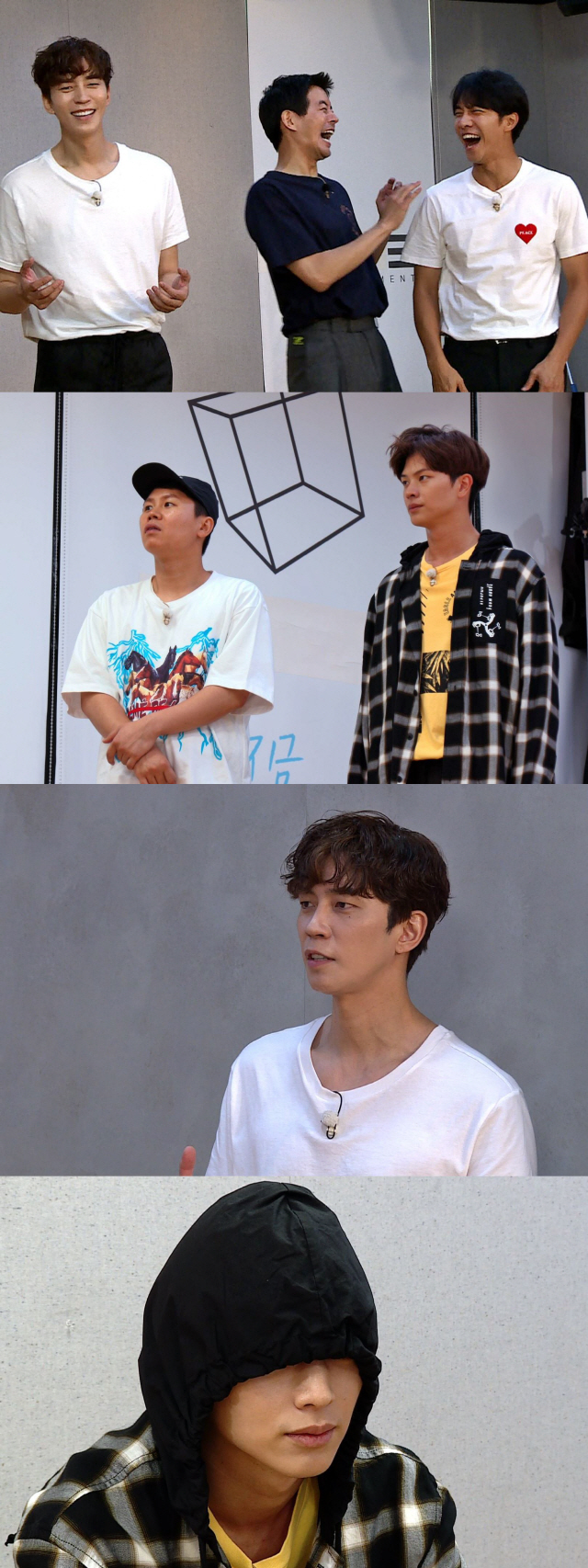 SBS entertainment All The Butlers, which is broadcasted at 6:25 pm today (8th), will have a fierce competition that surpasses survival auditions.All The Butlers Lee Seung-gi, Lee Sang-yoon, Yang Sung-hee, and Yang Se-hyeong entered dance lessons ahead of daily disciple Shin Sung-rok and express mission.When the full-scale practice began with the master, they showed a full-fledged appearance, unlike the ones they were worried about.The dance training began with pride, and the members began to compete fiercely, rendering the passion as much as the professionals, and reminiscent of survival auditions.Even I seem to be doing better than him, he said, checking the same team members and laughing at the explosion of the game.Shin Sung-rok, who was selected as the head of the dance school, played an active role in the unstoppable gesture.Shin Sung-rok is the back door that made the master and the scene into a laughing sea by constantly saying the suggestions that are somewhat contrasted with the profound voice throughout the practice.Shin Sung-rok, a daily student who became the head of the dance school, can be found at All The Butlers broadcasted at 6:25 pm on the 8th.