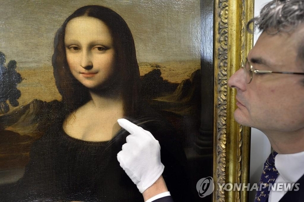 모나리자 이미지