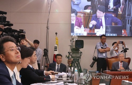 曺임명 수순 속 사법개혁 향배 주목..與 속도전에 野 반발할 듯