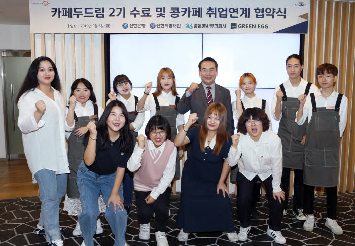 카페;두드림 이미지