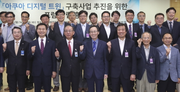 아쿠아통신 이미지
