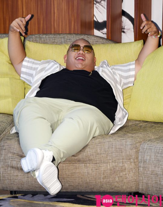 Jacob Batalon, who played Spider-Mans best friend Ned in the movie Spider-Man: Far From Home, poses ahead of an interview at the Conrad Hotel in Seoul Yeouido on the 11th.