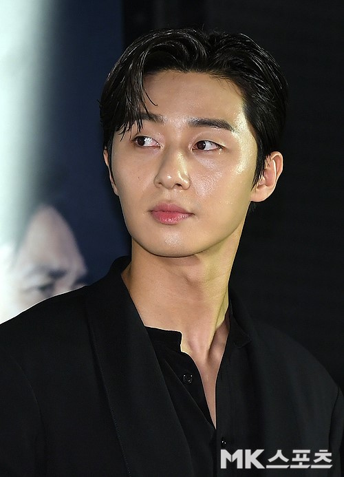 Actor Park Seo-joon appears in Shishi Sekisui Mountain Village.On the 11th, Park Seo-joons agency, Awesome E & T, said, I was invited to the last guest and filmed it.I know that weve taken a recent film, Park Seo-joon added, adding that he will be next to Actor Jung Woo-sung, Onara and Nam Joo-hyuk.Actor Yeom Jung-ah, Yoon Se-a and Park So-dam are appearing and broadcast every Friday at 9:10 pm.Meanwhile, Park Seo-joon is about to broadcast JTBCs new gilt drama Itaewon Clath.Itaewon Clath is a work that depicts the hip rebellion of youths who are united in an unreasonable world, stubbornness and popularity.