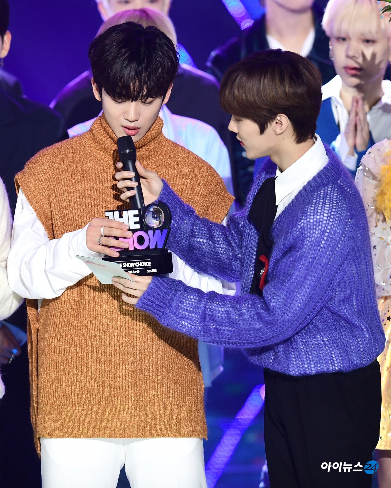 이엑스원 이미지