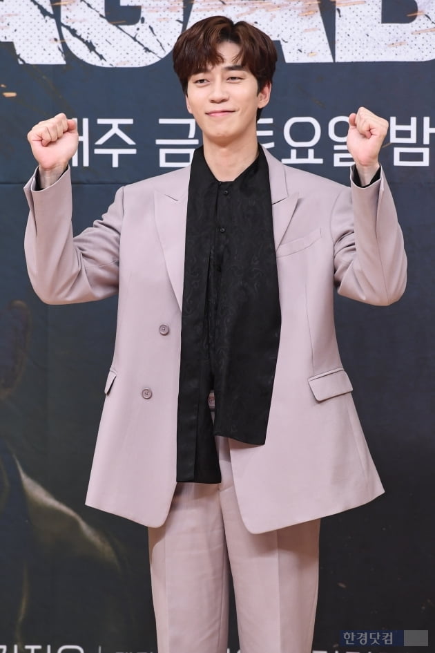 Actor Shin Sung Rok This Vagabond In Nis Team Leader Role Is The Tightest Said