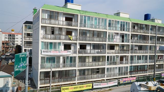 포항지진으로 파손된 아파트 허물고 임대주택 100가구 짓는다 | 인스티즈