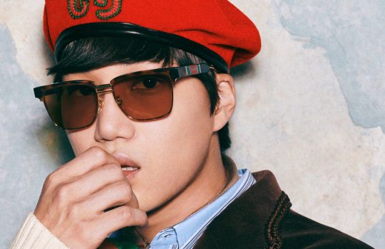 Kai of Group EXO was selected as the global ambassador of the brand Gucci for the first time in Korean.Kai was selected as the first Korean male global ambassador for Italian luxury brand Gucci Eyewear and participated in the 2019 Autumn/Winter advertising campaign.In particular, in this advertising campaign, Kai digested the concept with a sensual visual, and delivered the message of the campaign that he believed in the power of individuals with deep eyes.The campaign is getting a hot response, proving the value of Kai.Alessandro Michele, a creative director at Gucci, praised Kais character pictorials, saying, I am expressing my own faith, value, and personality without hesitation by solving my own story.Kai will release his first mini album SuperM on October 4, when he joins the combined team SuperM, which includes seven people including Shiny Taemin, EXO Baekhyun, Taeyong and Mark of NCT 127, and Chinese group WayV Lucas and Ten.