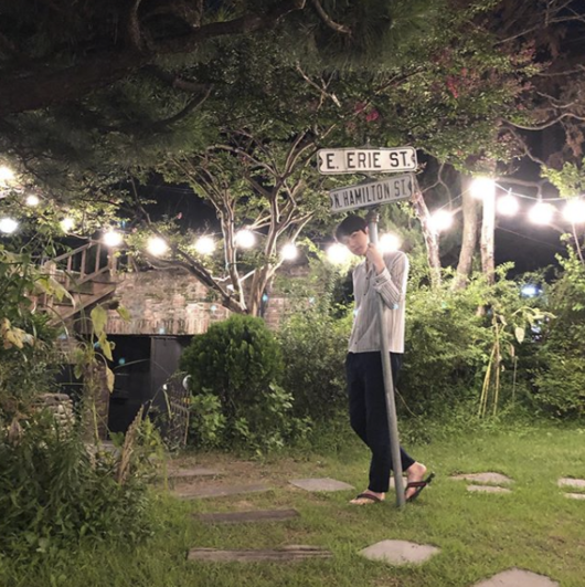 EXO Sehun gives fans a cute greetingSehun posted a picture on his 18th day with a message Keeping on his instagram.In the photo, Sehun looks deaf against milestones in a garden surrounded by lighting.A dazzling visual robs the viewer of the eye; Sehun spews a shoulder thug force even in a comfortable casual outfit.EXO member Chanyeol who watched this photo posted an affectionate comment saying Unfreetie is a freetie boy ~ ~ ~ ~.Sehun and Chanyeol released their first mini album What a Life on July 22 and boasted another unit power as EXO.A total of six songs including the title songs What a life, There is a faint, You can call and the colorful music world of Sehun & Chanyeol captivated all World music fans.SNS