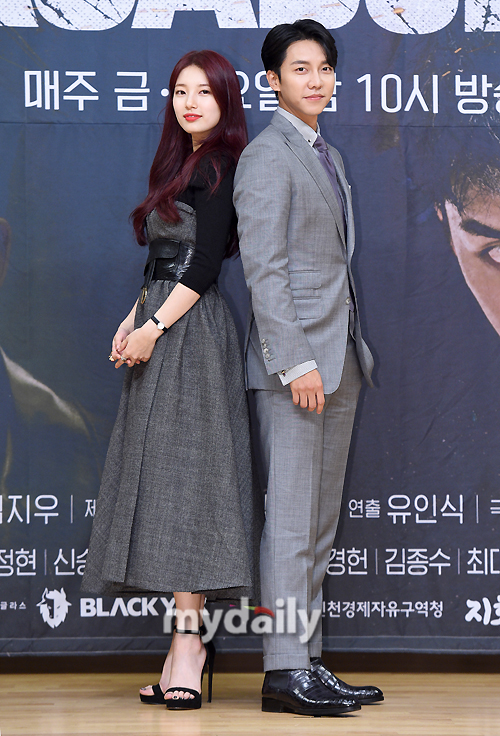 Actor Lee Seung-gi and Bae Suzy have raised the expectation of Vagabond with a perfect casting combination.The SBS gilt drama Vagabond (playplayed by Jang Young-chul, directed by Yoo In-sik) aired on the night of the 20th opened the curtain of First Broadcast Song with a magnificent scale.On the day of the broadcast, Planes terrorist accidents occurred in a huge conspiracy between Cheong Wa Dae and companies, and Lee Seung-gis nephew Hun lost his life and predicted a full-scale story.Lee Seung-gi is currently working as a pick-up knight, but he is originally a stuntman. He showed excellent action by playing the role of a chadal-gun, which is not a fire for his nephew.Chadalgan arrived at Morocco together to host a memorial service with the families who lost their families in the Planes attack.Then Chadalgan found a terrorist in a cloud video accidentally left by his nephew Hoon in the toilet at Morocco Airport and immediately followed him.The scene of Vagabond episode 1, which caused tension to the point of inseparable, was unfolded here.Cha Dal-gun, who chased the terrorists, faced terrorists in the alley, and Cha Dal-gun said, I heard that all the people in the Planes are dead. How are you alive?We killed Hoon, why did you drop Planes? he shouted, angry.The chase against terrorists and the chase against Morocco was so big that it seemed to be a movie.Lee Seung-gis action and emotion were flawless and perfect.Bae Suzy (Gohari) appeared implicitly as an NIS black agent who is spying at the Morocco embassy.In the first episode, Lee Seung-gi was the center of the incident, but it was expected to play a full-fledged role in encountering Lee Seung-gi in Morocco.Bae Suzy is divided into a role of a scrambling and shrewd intern in the embassy, but soon he was able to feel a stable performance in the way he performed the NIS mission with a cool face with a completely changed expression.In the early days of the broadcast, Lee Seung-gi was impressed with the image of a goddess reminiscent of a pictorial in every scene where Bae Suzy appeared, such as a scene caught in the range of guns aimed at, a scene of shooting practice, and a scene of performing a sly performance to embassy staff, saying that he was changing stockings.It was another attraction that was as pleasant as Lee Seung-gis action.In addition to the performances of the main actors, Vagabond attracted a lot of favorable responses with the realistic visual beauty, solid cast, and interesting development of 25 billion won production cost.