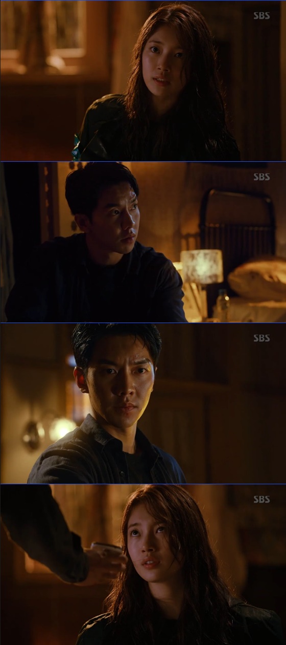 In the SBS gilt drama Vagabond (directed by Yoo In-sik, the plays Jang Young-chul and Jeong Kyung-soon), which was broadcast on the afternoon of the 21st, Cha Dal-gun (Lee Seung-gi) was shown asking for Bae Suzy.On the show, Chadalgan went to Goharris quarters. Chadalgan told Goharri, What is your identity. Youre with him? Who is he?Chadalgan tied him to a chair. He panicked when his identity was exposed. But he didnt believe it.Im a CIA, arent I?Gohari received a call from Min Jae-sik (Jung Man-sik) and confirmed his identity to Chadal-gun. Gohari asked, Why are you here? If you came this night, there would be no reason.Video footage. The one before the plane crashed. You said you liked your hair. Look at this and think of that new X face.So, Gohari said, Im busy too. Whats wrong with you like a debtor? Chadalgan asked, Youre responsible, so help me.