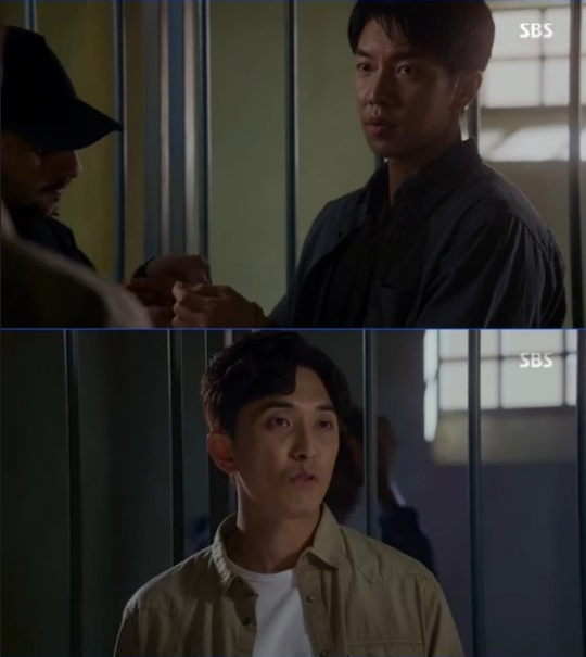 The 1,500 featured on SBSs Vagabond is the talk of the town.In the SBS gilt drama Vagabond, which was broadcast on the afternoon of the 21st, the figure of Lee Seung-gi, who was trapped in Lockup, was drawn.On the day of the broadcast, the consulate staff member took out the cart trapped in Lockup and wrote, I spent 1,500 euros.I could have hit you for a thousand euros, but I spent 500 euros more. He gave Chadalgan a note and said, Its your account number, so put the money in here.You shouldnt eat too much, he said.Shortly after the broadcast, 1,500 euros appeared in real-time search terms on the portal site, which is about 1973,000 won (as of 22nd) when converted into Korea money.Vagabond Lockup Lee Seung-gi out of 1500 euros, how much with Korean money?