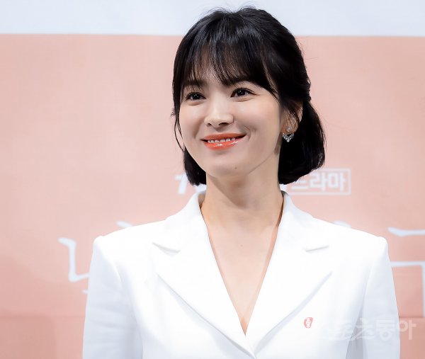 Actor Song Hye-kyo has become a Chelsea College of Arts student.