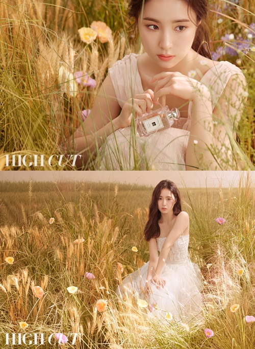 Actor Shin Se-kyung has decorated the cover of the magazine Hycutt.Shin Se-kyung revealed a clear and transparent beauty through the star style magazine Hycutt published on the 26th.In an interview that followed the filming, Shin Se-kyung mentioned the drama Na Hae-ryung, which is about to end.Na Hae-ryung has a unique charm among the historical characters that have been played so far.There is a point where it meets the images of women who have been born in the times, and I have been worried about being free from fixed ideas in expressing it. Shin Se-kyung, who is popular enough to be called YouTube ecosystem destroyer, also showed affection for the YouTube channel.I like to cook as usual, and I wanted to keep those routines as records.It seemed to be a way to communicate with fans in an interesting way during the break. I learned video editing on YouTube.Ive never bought The Notebook since it was edited, he said. Ive never bought it since Ive been edited.