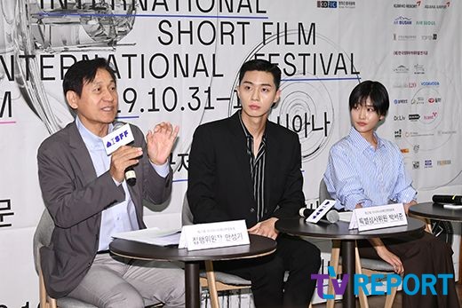 The 17th Asiana International Short Film Festival, which was commissioned by Park Seo-joon and Joo Bo-young as special judges, will be held at Seoul Cinecube Gwanghwamun, Complex Cultural Space Emu from 31st to 5th November.