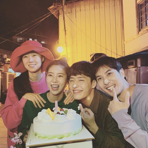 Son Dam-bi has been given a birthday celebration by the around the time of camellia bloom team.Son Dam-bi posted a picture on his instagram on the 25th with an article entitled Thank you for your instagram.Inside the picture is a picture of Gong Hyo-jin, Son Dam-bi, Kang Ha-neul, and Kim Ji-seok laughing brightly in front of the cake.The open expression with the cake on the face makes you feel the atmosphere of the filming scene.Meanwhile, Son Dam-bi played the role of flavor in Around the Time of Camellia Flowers; every Wednesday at 10 p.m. on KBS 2TV.Photo = Son Dam-bi Instagram