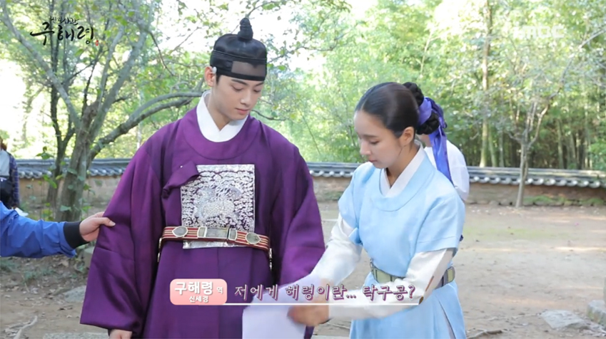 Actor Shin Se-kyung delivered his closing remarks.Shin Se-kyung, who played the role of Rookie Historian Goo Hae-ryung in MBC tree drama New Employee Rookie Historian Goo Hae-ryung, gave his last greeting.In the drama, Shin Se-kyung played the role of Rookie Historian Goo Hae-ryung, the first lady of Joseon.Rookie Historian Goo Hae-ryung was loved by her as a problematic woman who entered the thorny field of the palace with her feet, leaving behind the future of the flower path as a yangban house, and turned her fate as well as the fate of Joseon.Shin Se-kyung, who finished all the filming, shed tears at the moment when he received a bouquet from the production team.Shin Se-kyung said, I think I think every time I finish all the works, but I do not feel so well yet, and I feel like I have to shoot tomorrow.I think that I was really happy because I could work with love and care for my work. Shin Se-kyung said it would be difficult to think of himself separately from Rookie Historian Goo Hae-ryung.To himself, Rookie Historian Goo Hae-ryung was a table tennis ball, he said, like a table tennis ball, it was a character who did not know when and where.I was able to work with great gratitude because I melted it so that it could penetrate well. Shin Se-kyung commented on the costumes and scenes left in Memory, The most memorable clothes seem to be the military uniforms I am wearing now.I think that the place is the most meaningful to me, he said. There are actually a lot of scenes left in MemoryWhen I look around the green hall, I think of the scene I met while I was shut down (with Cha Eun-woo), and I think of the scene where I kissed.In the case of the pre-eminence, the episodes that have grown up with the advanced and fellow powers are broken and confused remain in Memory Finally, Shin Se-kyung said, If it is six months long, the long journey is finally over. I sincerely appreciate your love and love for our Drama.I hope you remain a precious Drama in your memory.I will do my best to meet this good memory as an energy and meet it with a better work. iMBC  Video Kim Min Kyung  Photo MBC