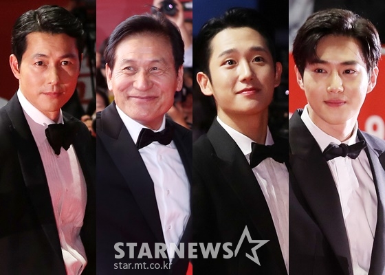 <p>The 24th Busan International Film Festival(BIFF)last 3 days opening after return it did. The opening ceremony with the start of the middle, coming 12 days until Haeundae, Nampo-Dong, etc in a variety of programs can meet.</p><p>Actor Jung Woo-sung and the pattern opening of social positions. The 24th Busan International Film Festival opening declaresto two peoples Declaration to start the festivities started. Society he is Jung Woo-sung is a black suit and bow-tie wearing on the red carpet revealed.</p>