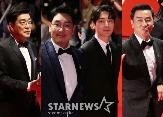 <p>The 24th Busan International Film Festival(BIFF)last 3 days opening after return it did. The opening ceremony with the start of the middle, coming 12 days until Haeundae, Nampo-Dong, etc in a variety of programs can meet.</p><p>Actor Jung Woo-sung and the pattern opening of social positions. The 24th Busan International Film Festival opening declaresto two peoples Declaration to start the festivities started. Society he is Jung Woo-sung is a black suit and bow-tie wearing on the red carpet revealed.</p>