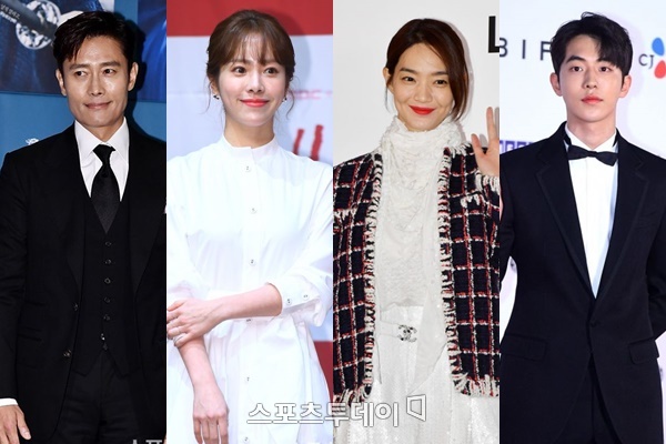 Noh Hee-kyung authors new work has completed the all-time casting lineup.Actors appearing in Noh Hee-kyungs new film HERE (Gase) were released on Saturday.Han Ji-min, who believes in the genre and believes in the screen and the CRT, Shin Min-a, who shows his own personality with various charms, Bae Seong-woo, who adds the depth of his work with genuine acting, and Nam Joo-hyuk, who captivated the public with his growing appearance, decided to appear.HERE (Gage) is hidden in veils other than that it deals with the story of an international nonprofit private organization NGO.However, it is already attracting much attention and expectation as it is a new work of Noh Hee-kyung artist who created a luxury drama with deep social message.It is not known what characters they will take on at present.Nevertheless, since it is a meeting between Actor and the production team, which is expected by name alone, expectations are gathering about what kind of synergy these five actors will meet with the works of Noh Hee-kyung.The new Noh Hee-kyung authors HERE (Gase), which confirmed the appearance of Lee Byung-hun, Han Ji-min, Shin Min-a, Bae Seong-woo and Nam Joo-hyuk, is scheduled to start filming in 2020.