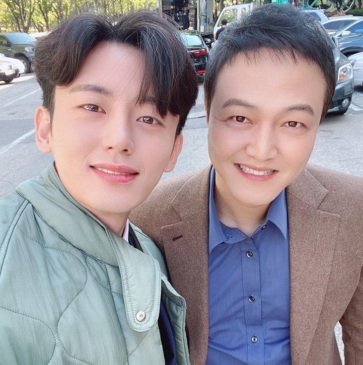 Lee Ji-hoon posted a picture on his SNS on the 14th with an article entitled Space Strongest Friendly Woong In.Lee Ji-hoon in the public photo leaves a self-portrait with Jung Woong-in.Lee Ji-hoon and Jung Woong-in appear together on KBS2 9.9 billion women, which is a hot shot of a junior who stares at the camera with a bright smile.The netizens who encountered the photos responded such as Both are cool, drama is expected, this combination is the best.On the other hand, KBS2 9.9 billion women is the story of a woman who accidentally grabbed 9.9 billion won in cash fighting against the world.Lee Ji-hoon plays Lee Jae-hoon, who is the head of the Unam Foundations operation and the husband of Yoon Hee-joo (Onara), who is faithful to the role of the husband and husband of the show window, and Jung Woong-in plays Hong In-pyo, a husband of Jeong Jeong Jeong-yeon (Jo Yeo-jung), who is obsessed with the victims consciousness that he can not perform his ability because of the power and absurdity of the world.