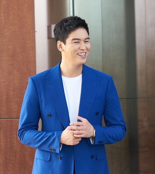 <p>‘Elegant home(家)’ Im Soo-hyang - Lee Jang-woo - BAE Jong-OK - this novel - Kim Jin Woo - a-ball Express very gratitude filled sense of ‘the kind of giving I was.</p><p>MBN - dry-max number of items in the KBS Drama Special ‘the elegant family(家)’(extreme right on immigration / rendering for withdrawal, land use / production Samhwa networks)the last 15 times the viewership MBN 8. 0%(Nielsen Korea pay TV households on a nationwide basis), dry-Max 0. 9%(Nielsen Korea pay TV households national standard)to 8. Reach 9%, and 4 consecutive weeks Wednesday night terrestrial - comprehensive comprehensive hours 1 ranked. Moreover, MBN since the KBS Drama Special - rain KBS Drama Special Division, the sum of the highest viewership to record data related to the soil was.</p><p>What is more Im-Soo-hyang - Lee Jang-woo - BAE Jong-OK - this novel - Kim Jin Woo - a-ball Express as an ‘elegant family(家)’ the 10 17 16 last broadcast right in the heart contains full of ‘the kind of giving I was. First, the bad and the beautiful tycoon who inherited her seat us, taking the role of ‘General use’and the line was Im Soo-hyang is “together with your viewers, hot summer and autumn, as sent to the Bishop, staff, seniors and colleagues with thanks for”saying “this work is learned through valuable experience as more of a good smoke show I would try. Once again thank”and I was.</p><p>Money than people first West Yun also taking the role of a warm and soft aura as ‘the human beauty hot rolled’finish for Lee Jang-woo is a “good plane and land until the hustle and enjoyable trip to mood”and “long be remembered work is the same. Expectations of success are so passionately in love with you viewers thank”the opportunity to confide in me.</p><p>South Korea to hold sway MC group king maker for the Empire, taking the role of viewers of the heart rate increase ‘one still’ BAE Jong-OK is “KBS Drama Special is always a beginning and an end, but this KBS Drama Special the particular a lot of works”and “everyone is 200%of the performance for the end on the wonderful work of birth was. Whats more than love you people thank”the Board said.</p><p>Inferiority was under the MC family, the eldest of all pet water station to take a high degree of ‘psychological enrichment rolled’to unfold this novel is “cry to laugh it up with the character to how full to good people”did “but the wonderful Screenplay, Best Directing, colleagues, than what viewers of the receiving end were able. Much love Thank you so much, Boy,”the joy expressed.</p><p>Transgender tycoon car to the South of the is not easy all the pet-level role to a subtle and delicate ‘fine acting’completed with Kim that “a person born of love and pain in a focused, daily war like a lived human, he To wanted to”be “with your staff people, colleagues, writers, sir, and I researched all the pet class to implement to help your Bishop grateful,”he added.</p><p>Blood said that the tycoon is living in you had to MC, because the daughter-in-law back to the picture, taking the role you and the children grief ‘fleeting glances’as it was a public expression that “the Bishops leadership, the unique material, is over-one more for the moment, this KBS Drama Special is not watched KBS Drama Special will be sure you said”a few days “love to, thank you to”the end of history book was.</p><p>Production company Samhwa Networks side “from the first page to the last page of everyone to the prepared and, was taken, and had been postponed”and “Horn of your strength into the most is ‘End Page’in any period is to be written, but until the end of the much anticipated hope,”and was</p>
