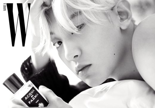 Group EXO member Chanyeol has released a handsome look that can not be hidden.On the 17th, a November issue of fashion magazine W Korea was released. In the photo, Chanyeol emanated sensual eyes and the charm of a bold and sophisticated man.Chanyeol was filmed in a composition that blended with perfume; with black and white close-ups and full shots of color, Chanyeols look was dotted.Chaneyeol has a completely different concept from the picture that he has photographed so far, a photographer said.I was more active in filming than ever before, including revealing what flavors are that fit my taste, he said.